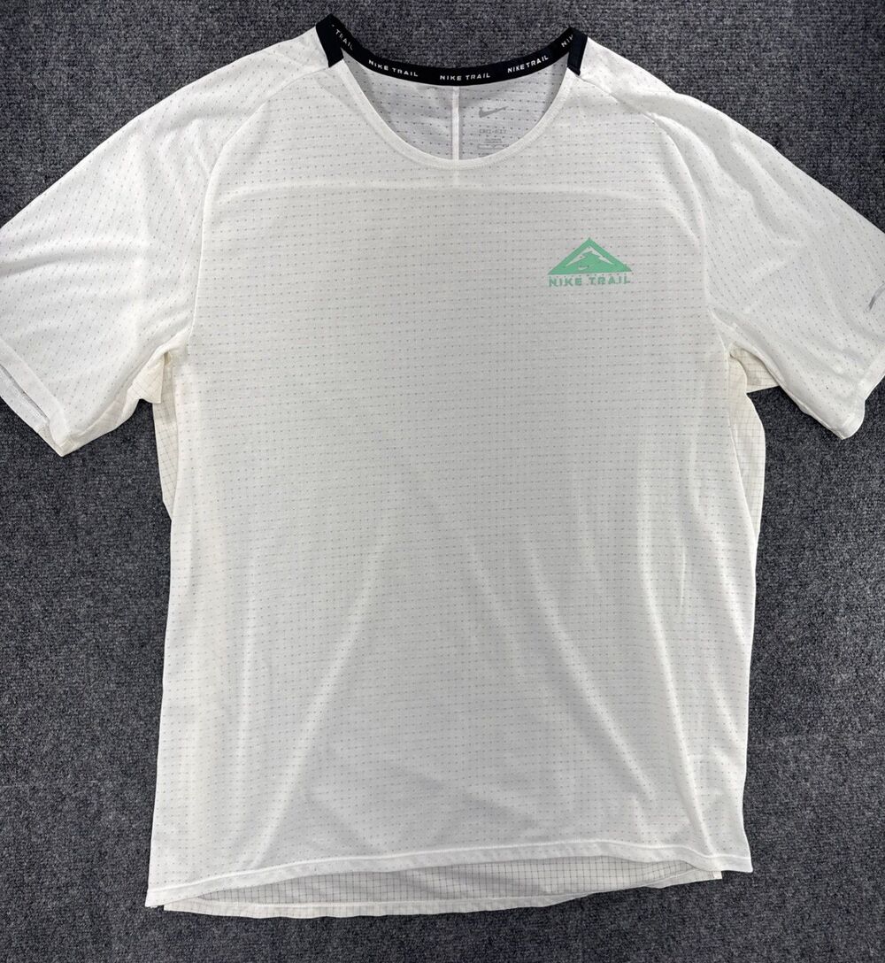 Nike Trail Solar Chase Dri-FIT Running Shirt Men’s XL Tall White DV9305-100